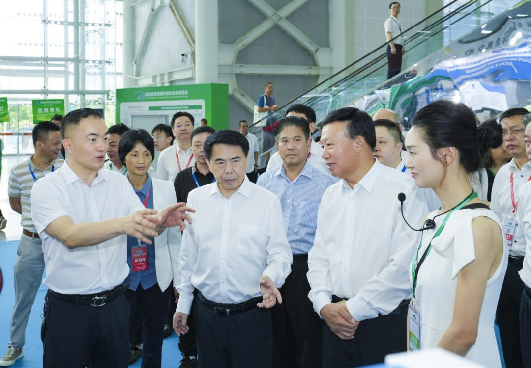 湖南省人民政府副省长、中国环保产业协会会长
